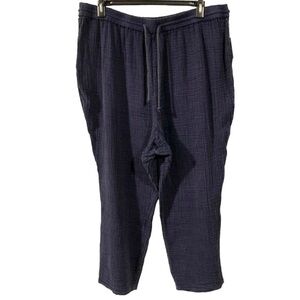 Wonderly Navy Raw Hem Tie-waist Cropped Pants